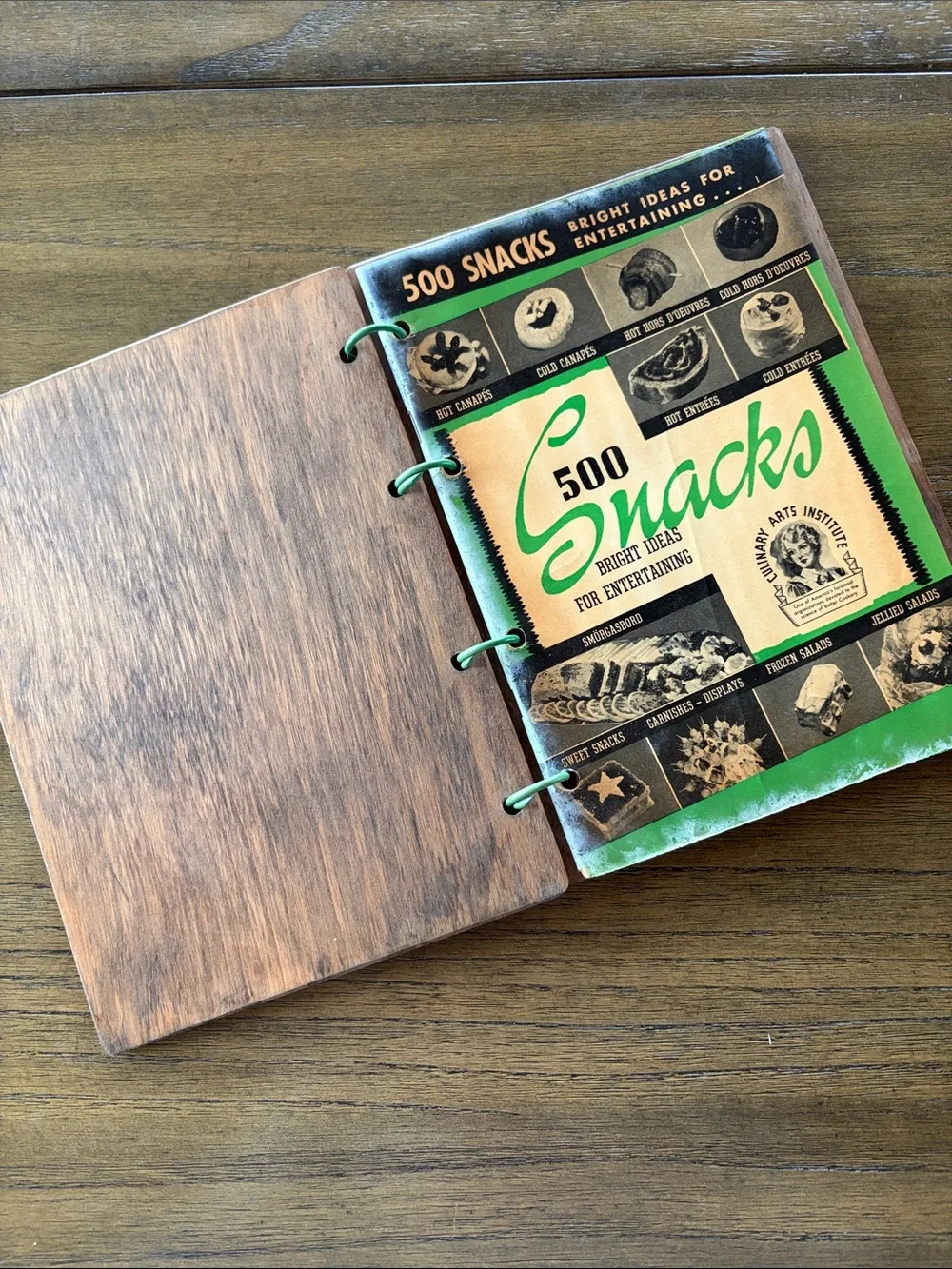 Vintage 1940 Rustic Wooden Chef Snack Cookbook Cover Culinary Arts Institute